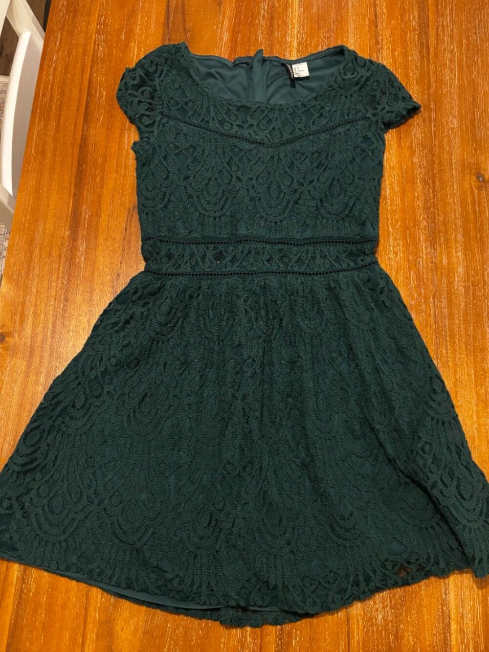 H&M Dress Lot (Orange Size 6, Blue and White Stripes Size 6, Green Lace Size 8) - Picture 4 of 13